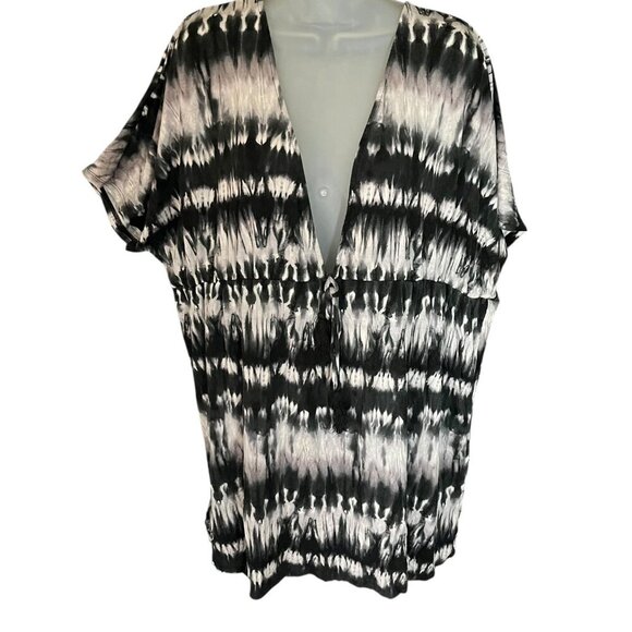 Joe Boxer Womens Tie Dye Camisole Blouse Size 1X/2X Black & Gray V-Neck Tassels - Picture 12 of 16